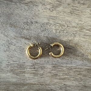 Minimalist Gold Hoop Earrings